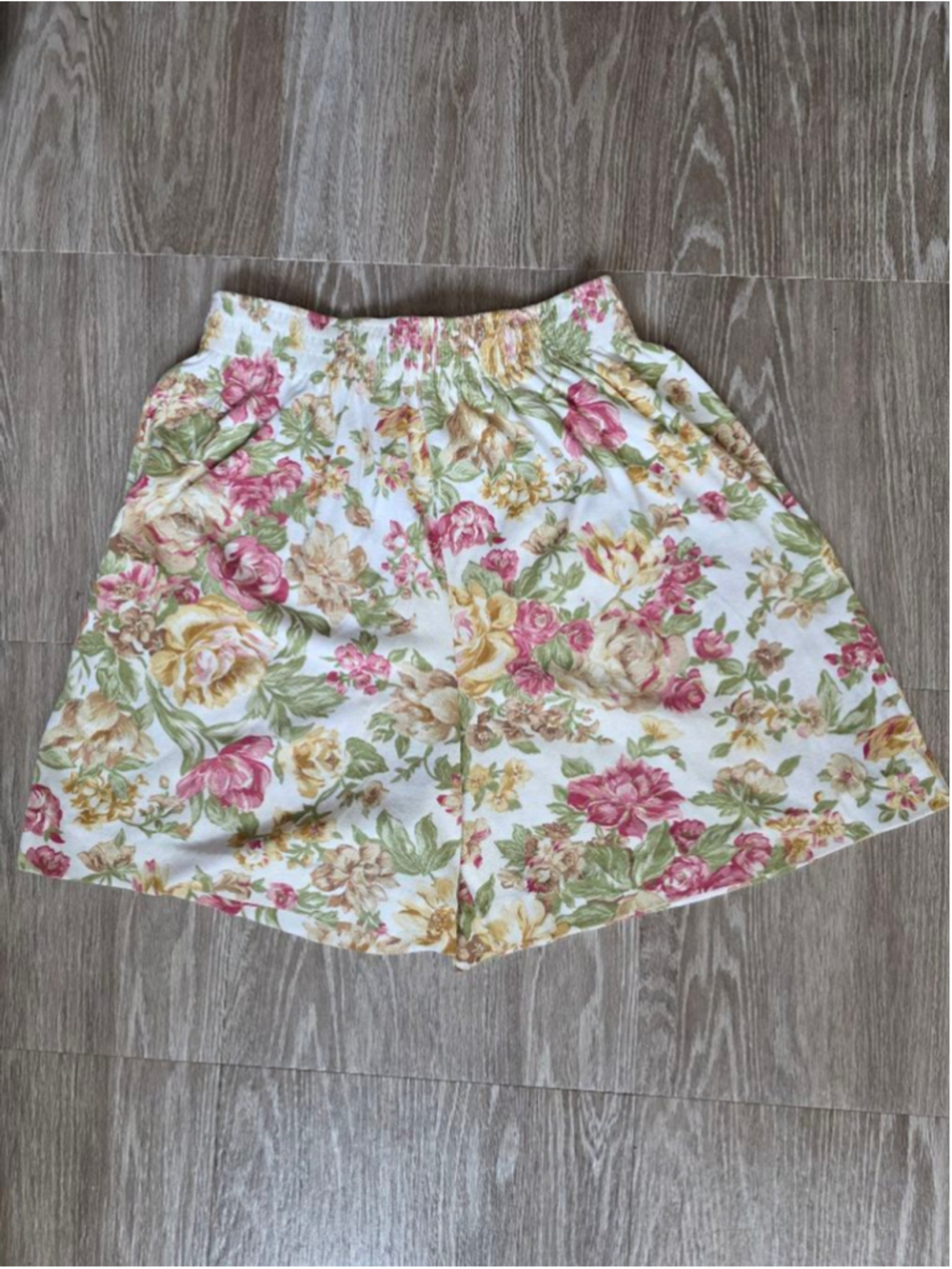 Women's BonWorth Floral Print Shorts S White Pink Vintage